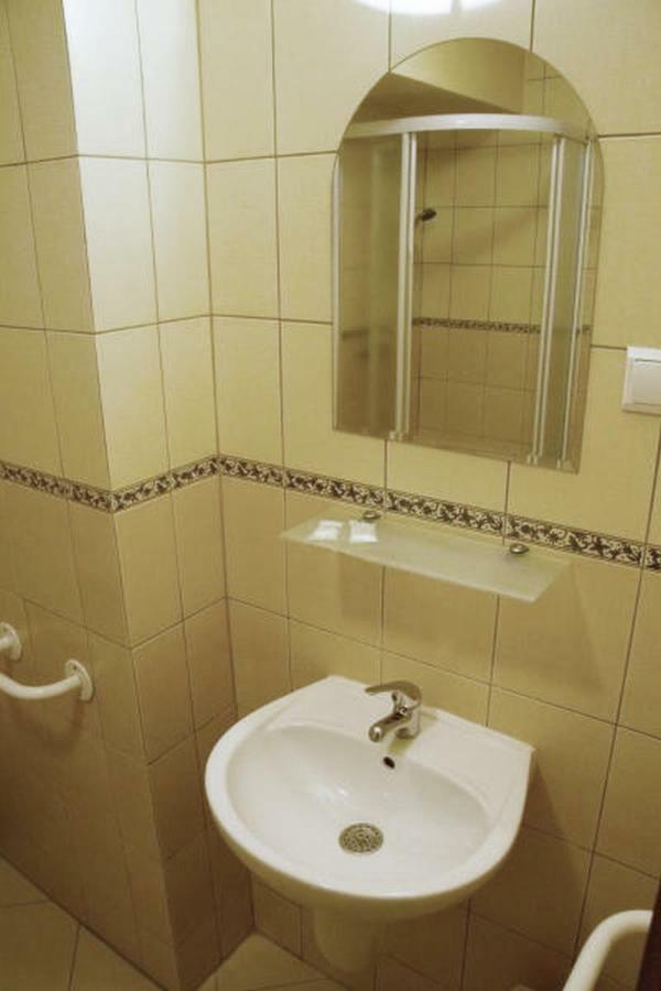 Hotel Iskra Rzeszow Dış mekan fotoğraf